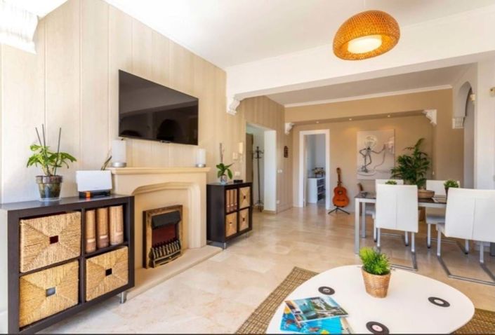 Image No.4-3 Bed Villa for sale