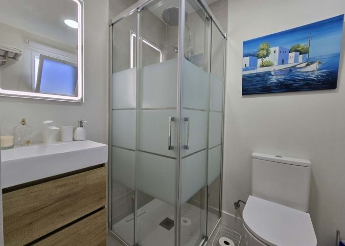 Image No.18-3 Bed Apartment for sale