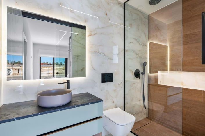 Image No.8-3 Bed Villa for sale