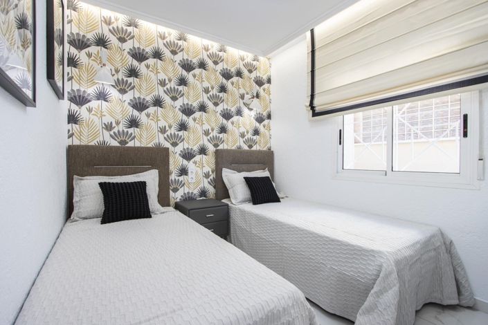 Image No.24-3 Bed Townhouse for sale