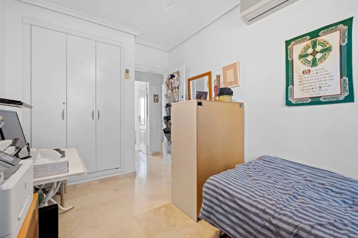 Image No.20-3 Bed Villa for sale