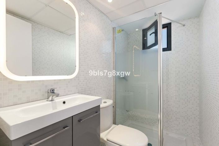 Image No.37-2 Bed Penthouse for sale