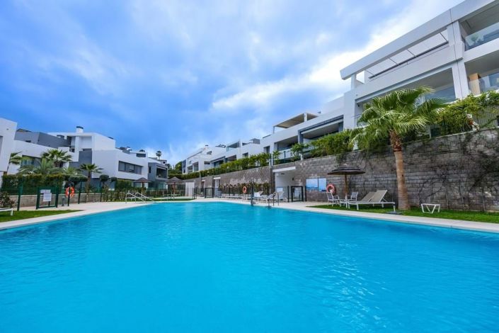 Image No.32-2 Bed Apartment for sale