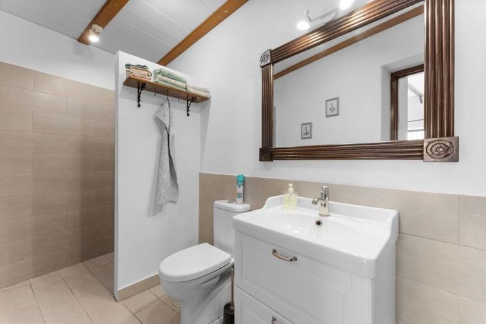 Image No.17-2 Bed Apartment for sale