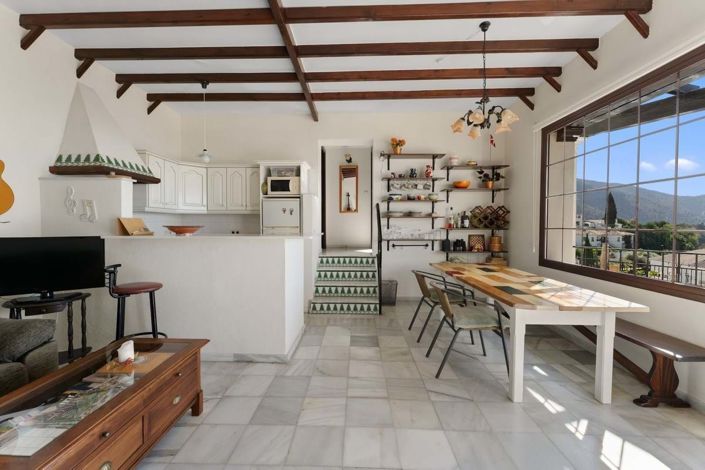 Image No.3-2 Bed Apartment for sale