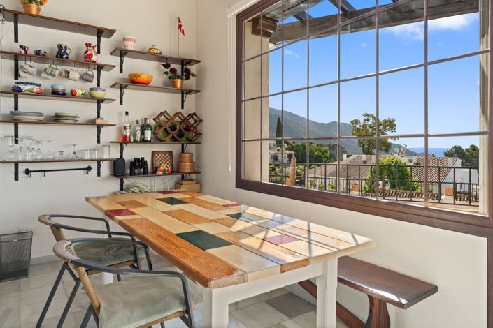 Image No.9-2 Bed Apartment for sale