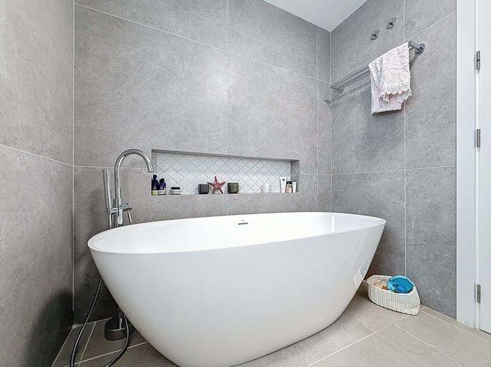 Image No.16-3 Bed Apartment for sale