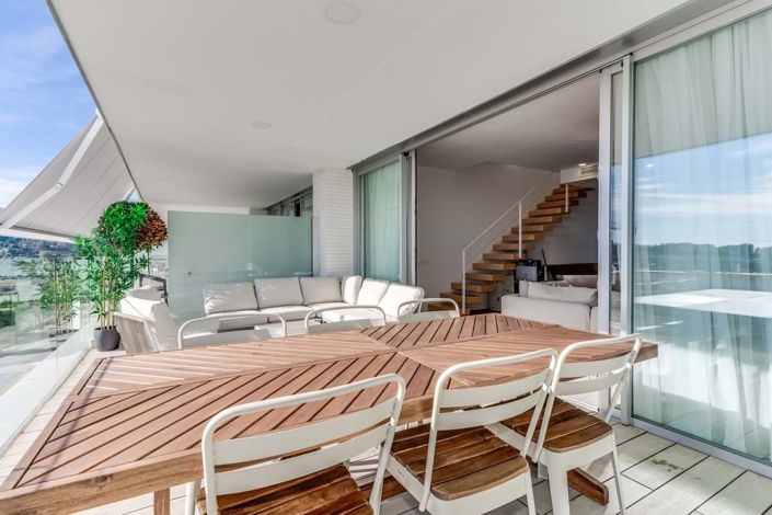 Image No.19-3 Bed Townhouse for sale