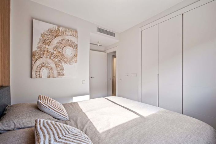 Image No.15-2 Bed Apartment for sale