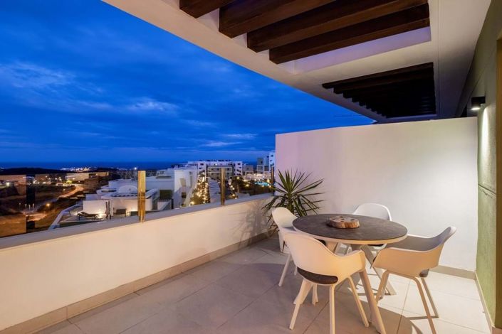 Image No.30-2 Bed Apartment for sale