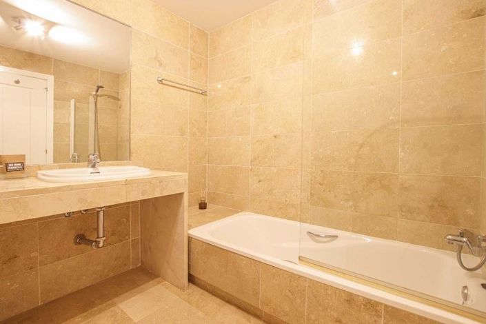 Image No.19-2 Bed Apartment for sale