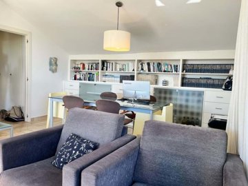 1447-648336-78d1f4f8b6655591b02d22fabb36a692d