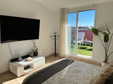 1447-648336-78d1f4f8b6655591b02d22fabb36a692d