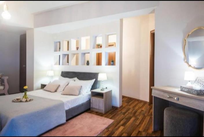 Image No.11-5 Bed Villa / Detached for sale