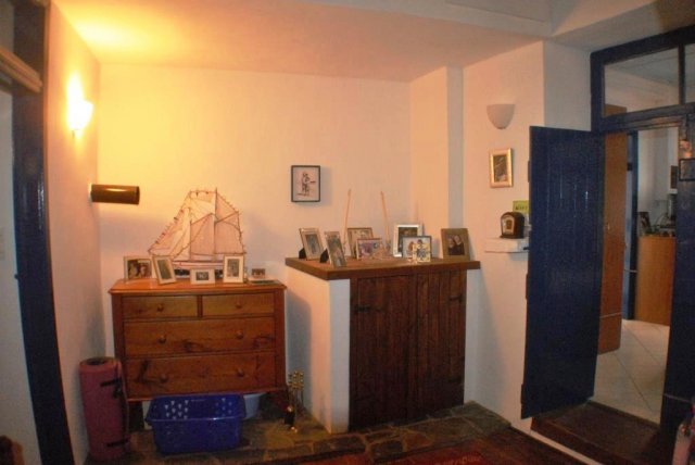 Image No.13-3 Bed House for sale