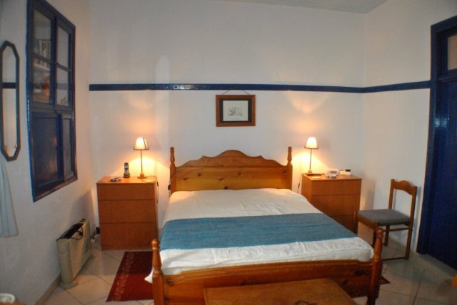 Image No.18-3 Bed House for sale