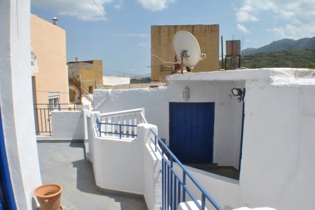 Image No.25-3 Bed House for sale