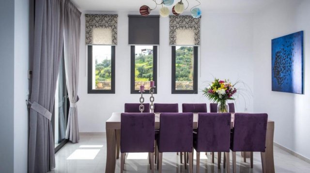 Image No.9-5 Bed Villa for sale