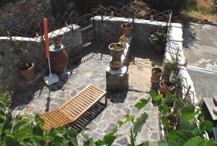 Image No.20-2 Bed House for sale