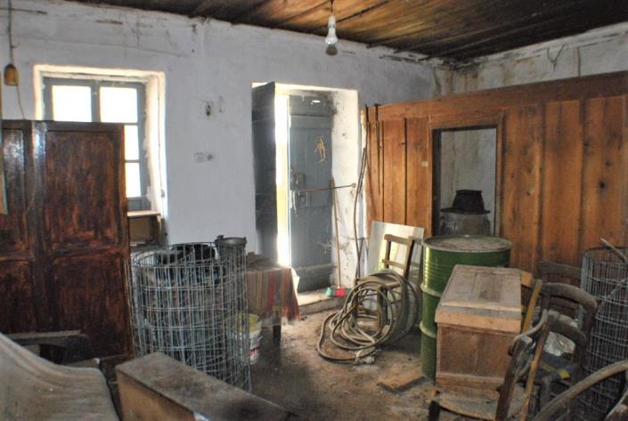 Image No.14-House for sale