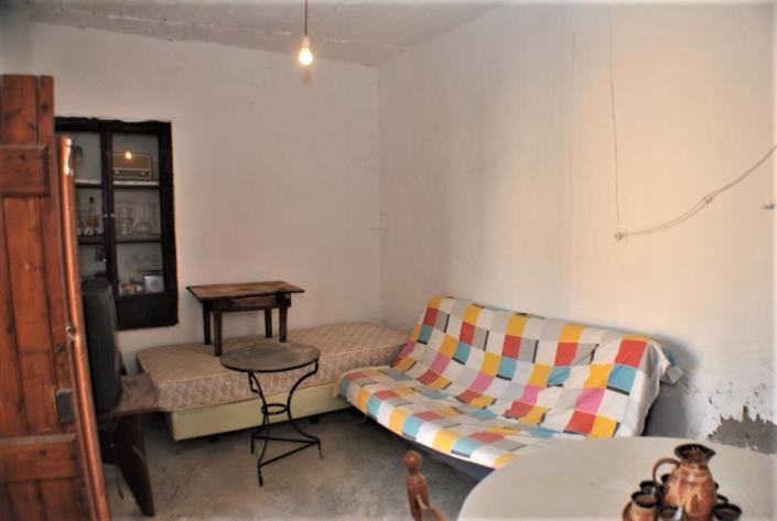 Image No.10-2 Bed House for sale