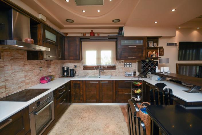 Image No.8-3 Bed Villa / Detached for sale