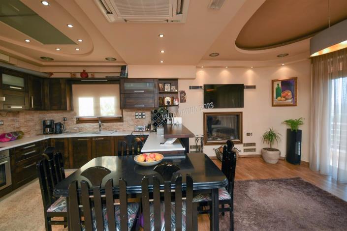 Image No.10-3 Bed Villa / Detached for sale