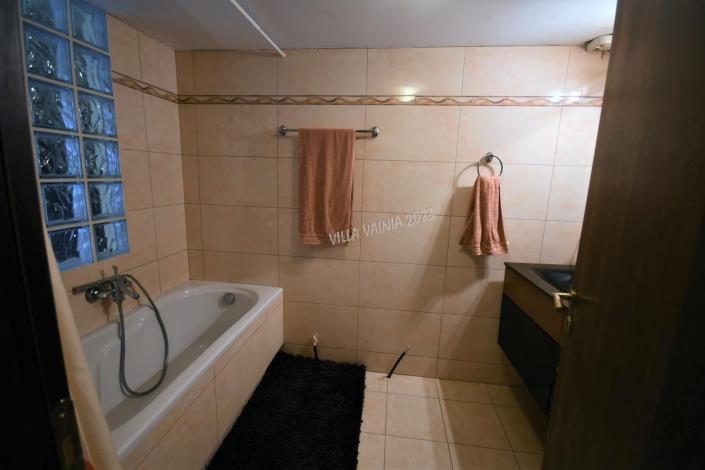 Image No.15-3 Bed Villa / Detached for sale