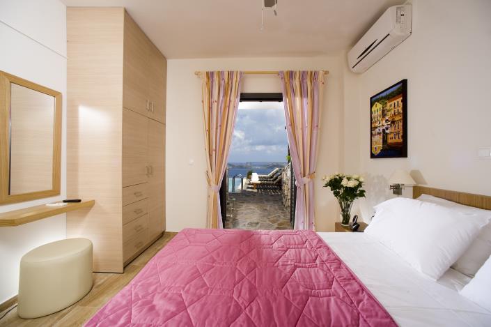 Image No.8-3 Bed Villa for sale