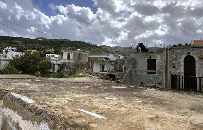 Image No.6-House/Villa for sale