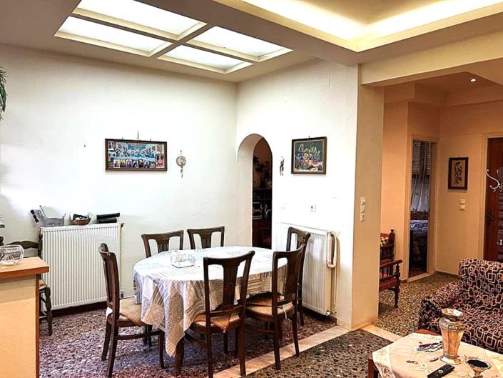 Image No.2-2 Bed House/Villa for sale