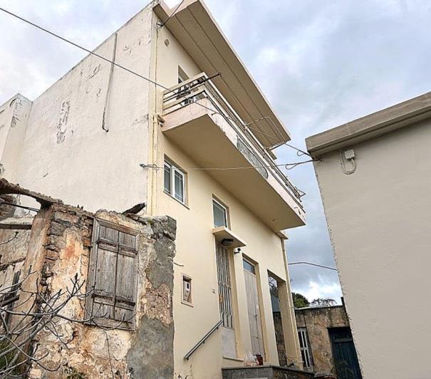 Image No.5-2 Bed House/Villa for sale