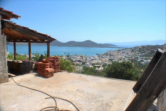 Image No.1-2 Bed House/Villa for sale