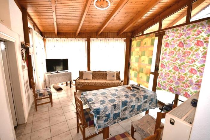 Image No.5-2 Bed House/Villa for sale