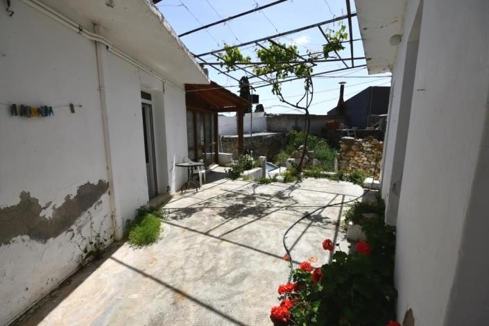 Image No.1-2 Bed House/Villa for sale