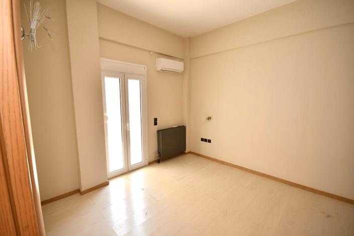 Image No.9-3 Bed Apartment for sale