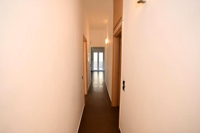 Image No.14-3 Bed Apartment for sale