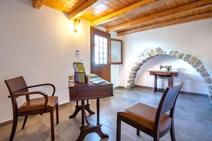 Image No.1-3 Bed House/Villa for sale