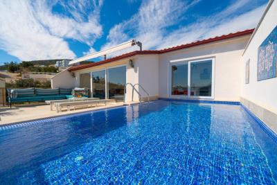 pool-2