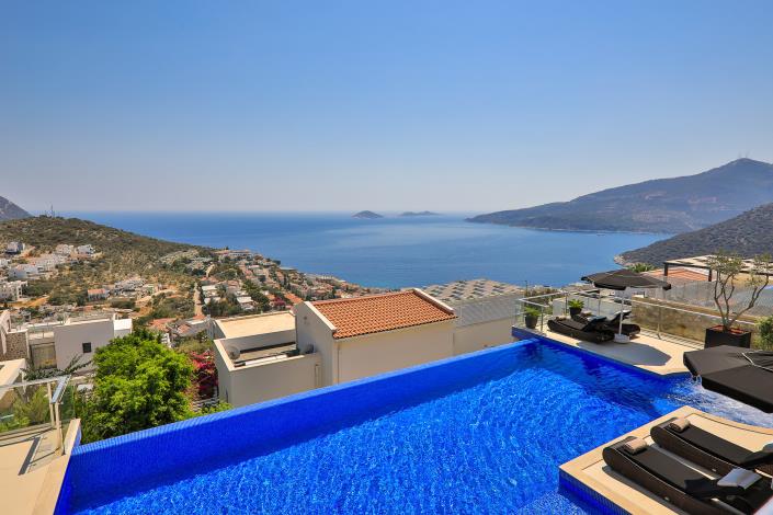 Image No.30-4 Bed Villa / Detached for sale