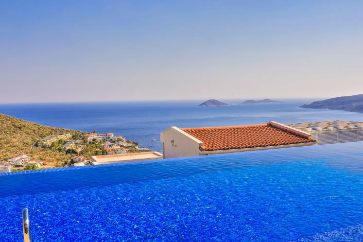 Image No.41-4 Bed Villa / Detached for sale