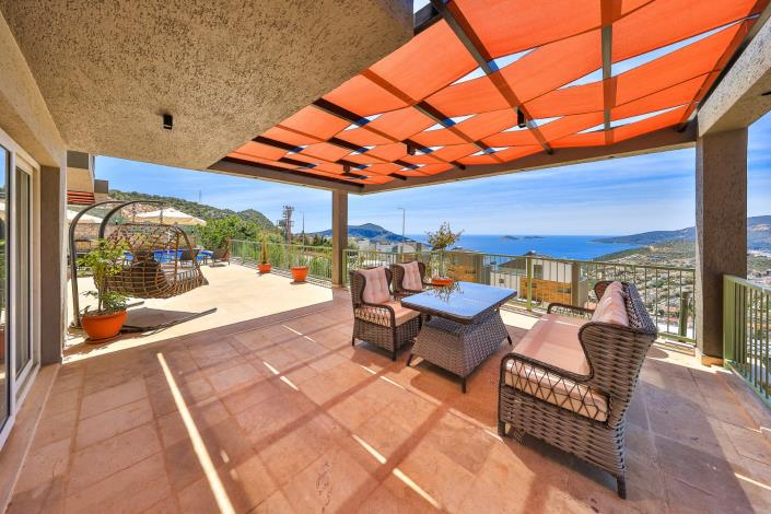 Image No.27-4 Bed Villa / Detached for sale