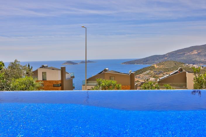 Image No.31-4 Bed Villa / Detached for sale