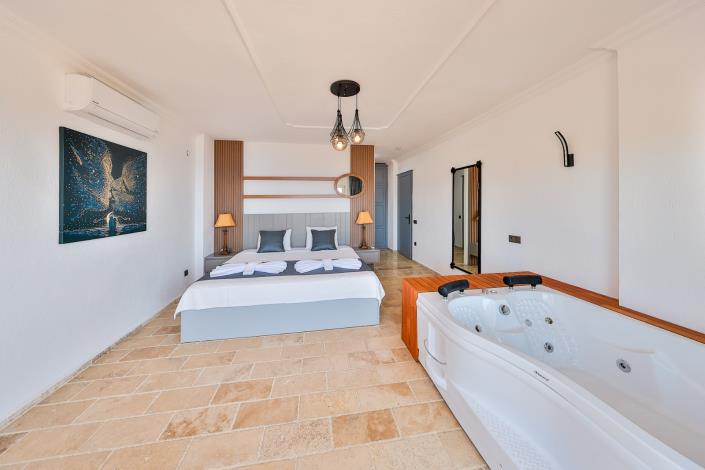 Image No.46-4 Bed Villa / Detached for sale