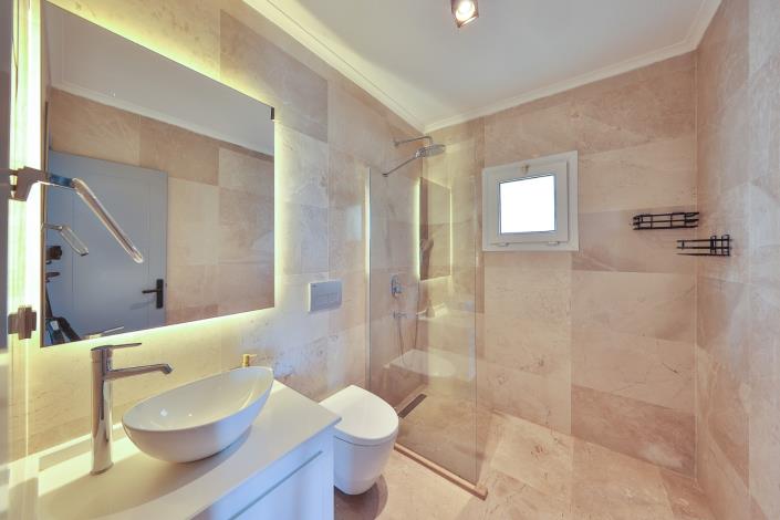 Image No.51-4 Bed Villa / Detached for sale