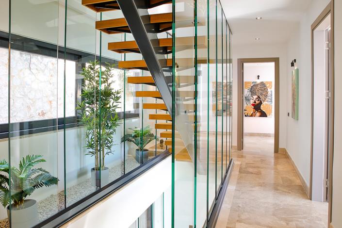 Image No.21-6 Bed Villa / Detached for sale