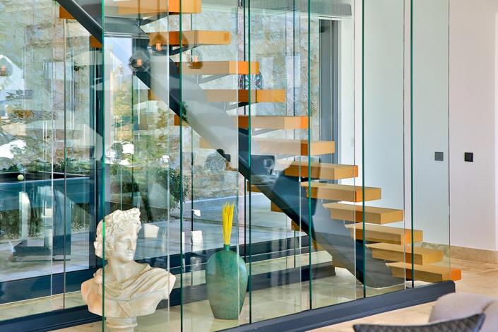 Image No.28-6 Bed Villa / Detached for sale