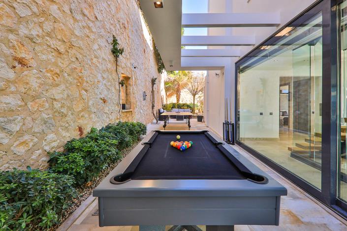 Image No.36-6 Bed Villa / Detached for sale