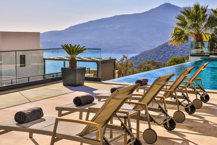 Image No.45-6 Bed Villa / Detached for sale