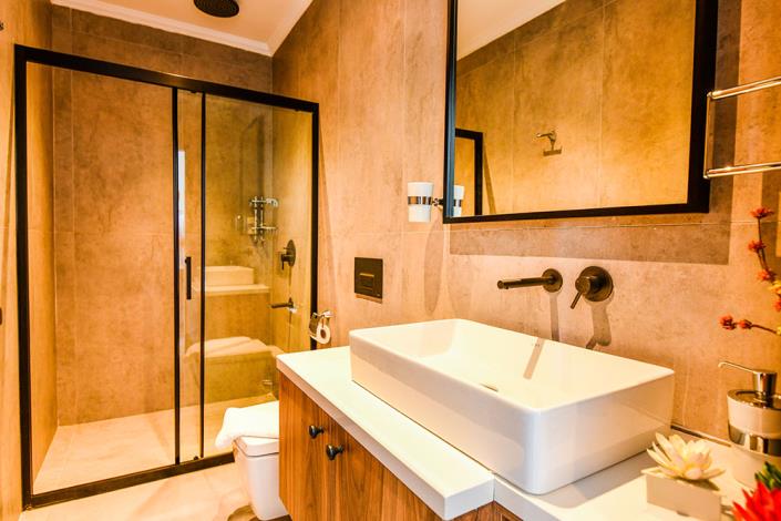 Image No.54-5 Bed Villa / Detached for sale